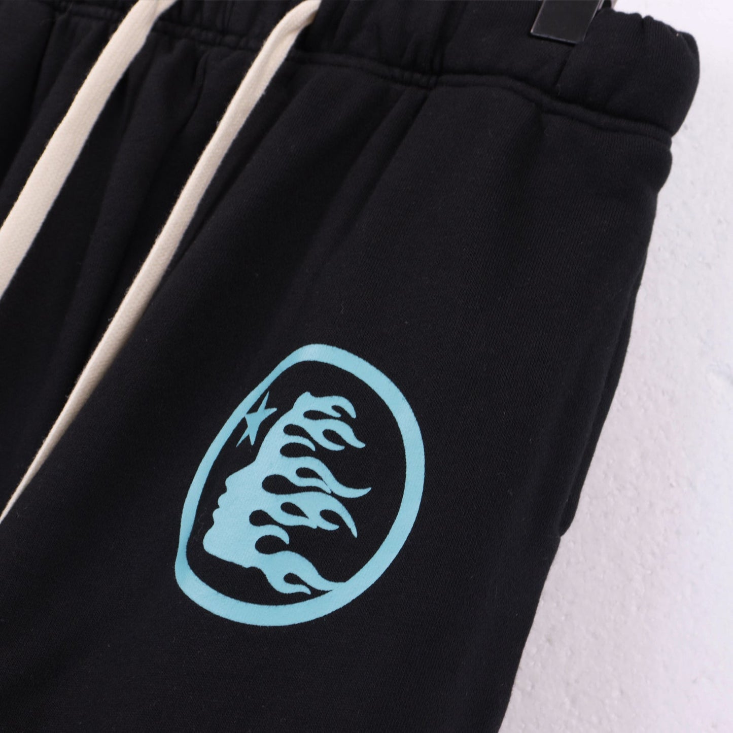 Pantalon de survêtement Hellstar