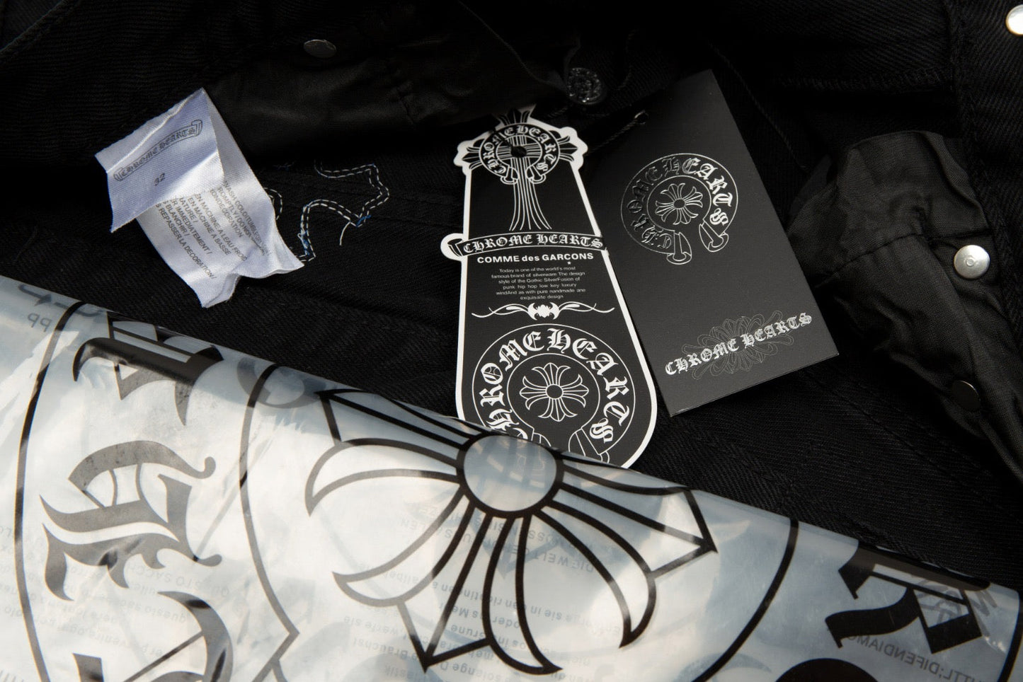 Short Chrome Hearts W12
