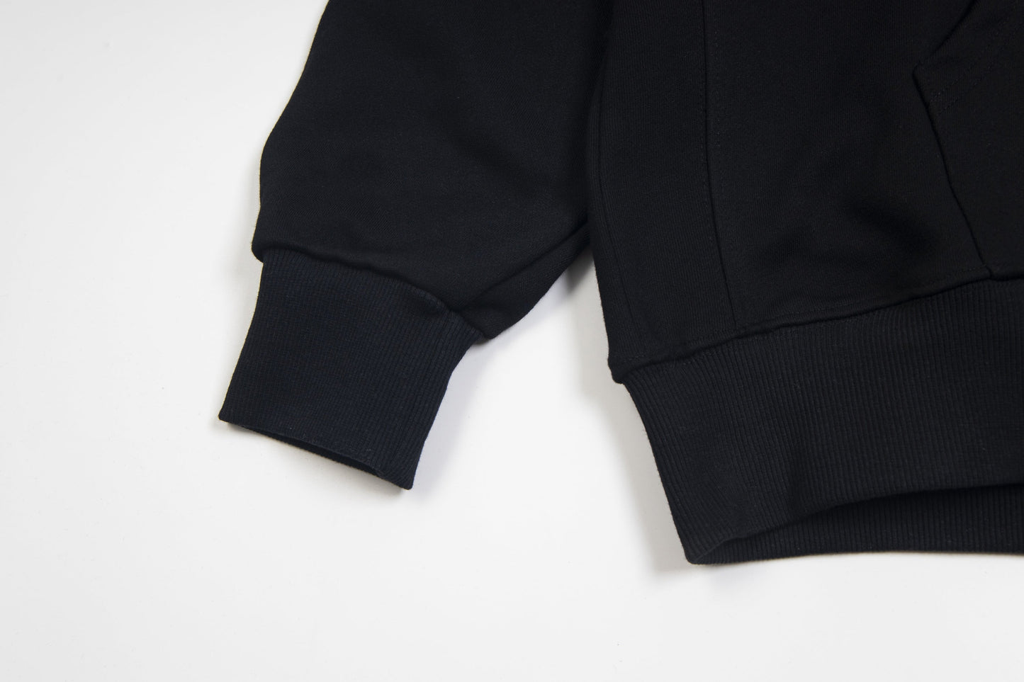 DÉPARTEMENT GALERIE Nouveau sweat à capuche