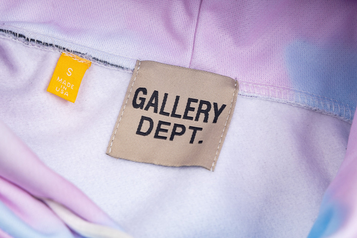 DÉPARTEMENT GALERIE Nouveau sweat à capuche
