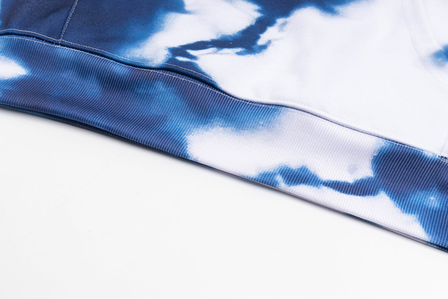 DÉPARTEMENT GALERIE Nouveau sweat à capuche