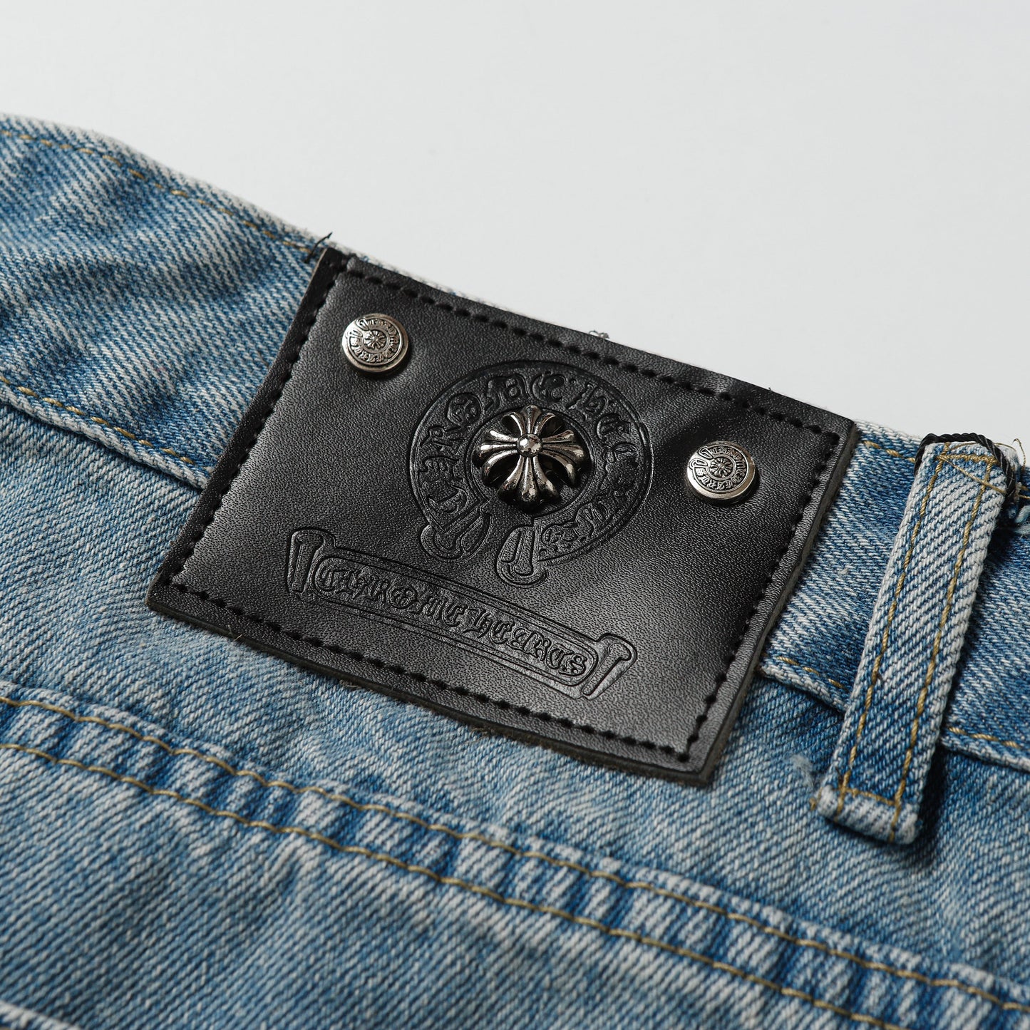 Pantalon Chrome Hearts 9972