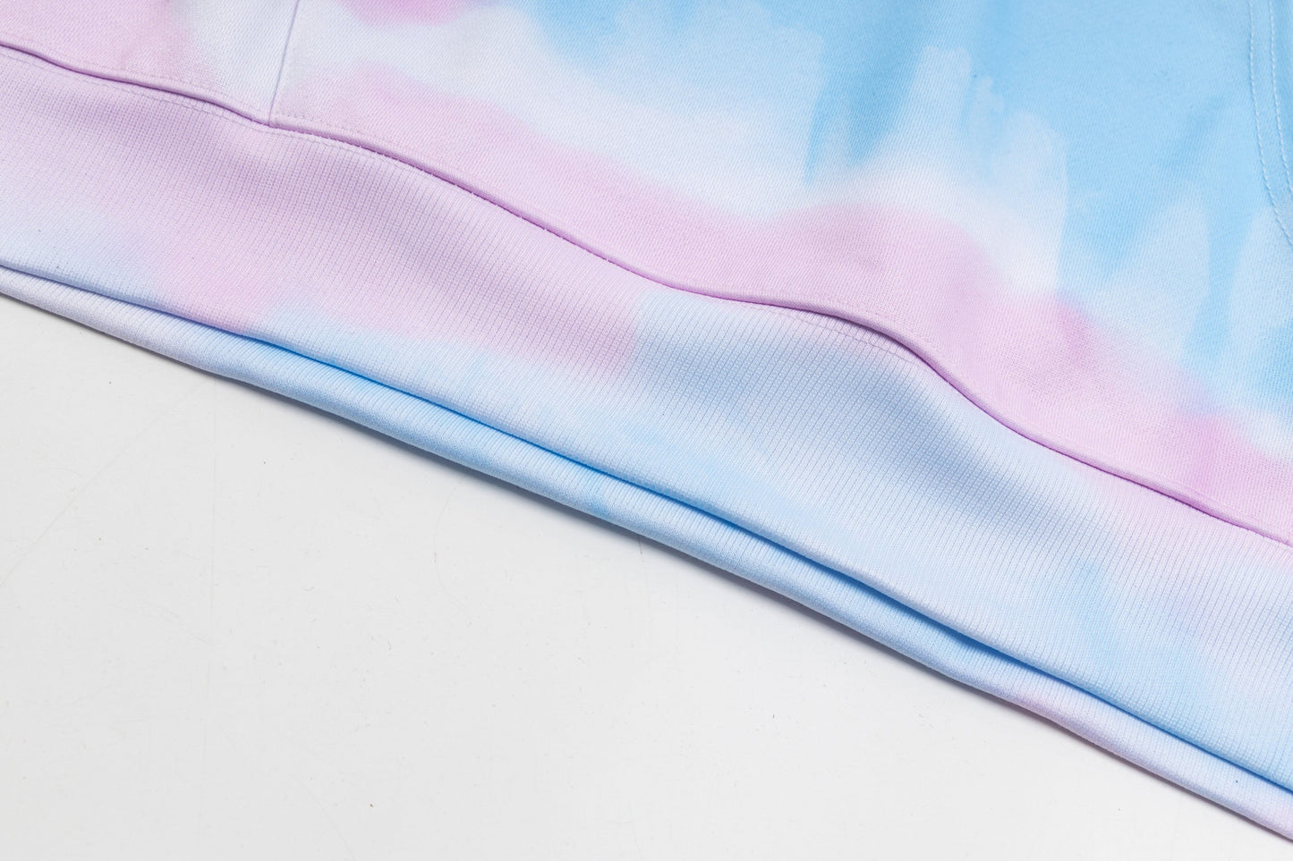 DÉPARTEMENT GALERIE Nouveau sweat à capuche