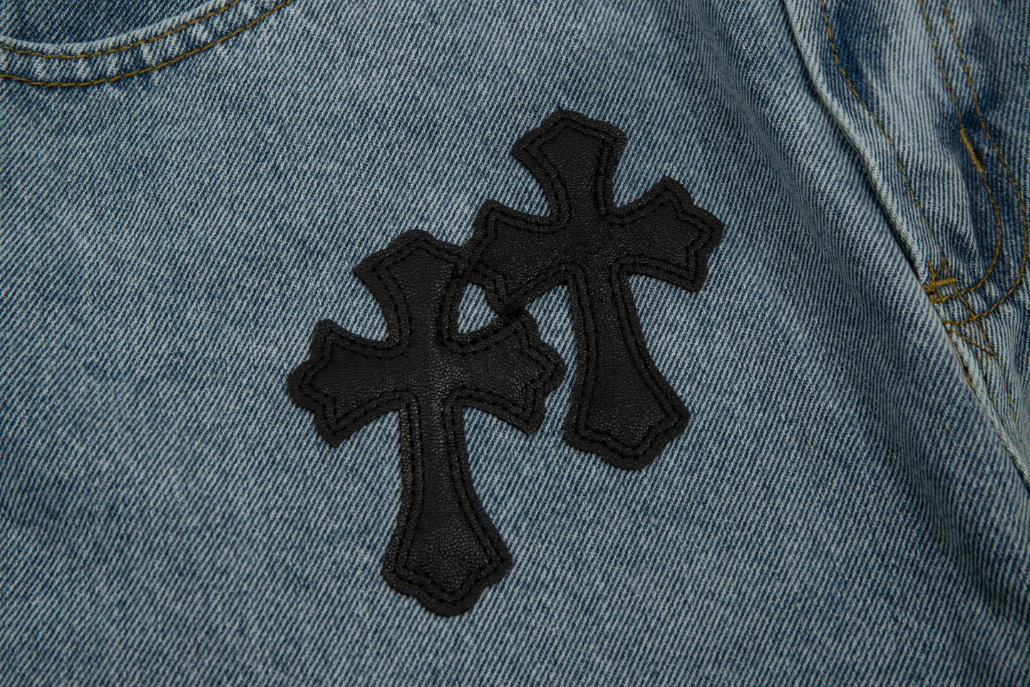 Short Chrome Hearts