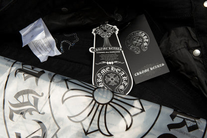 Short Chrome Hearts W12 